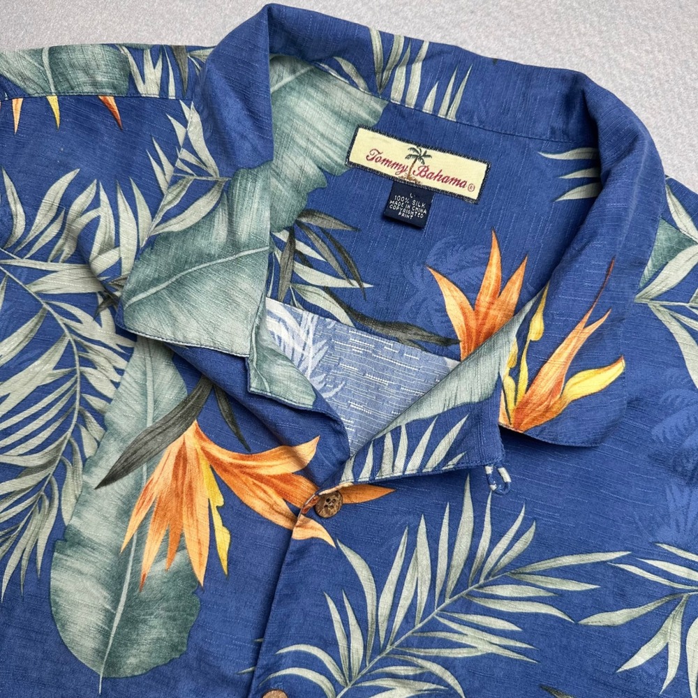 Tommy Bahama Silk Shirt Mens L Blue Bird of Paradise Tropical Floral Camp Aloha